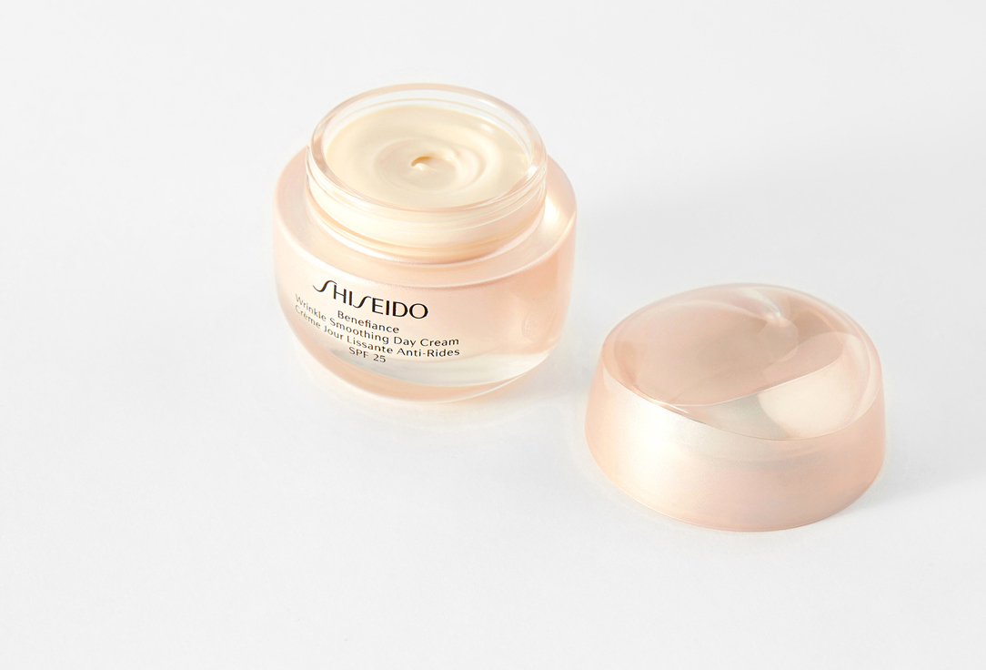 SHISEIDO BENEFIANCE WRINKLE SMOOTHING DAY CREAM 50 мл — фото 4