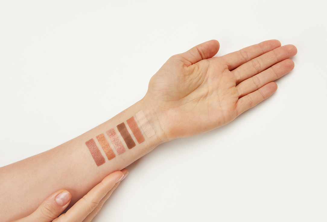 KEVYN AUCOIN The Contour Eyeshadow Palette 6 г — фото 5